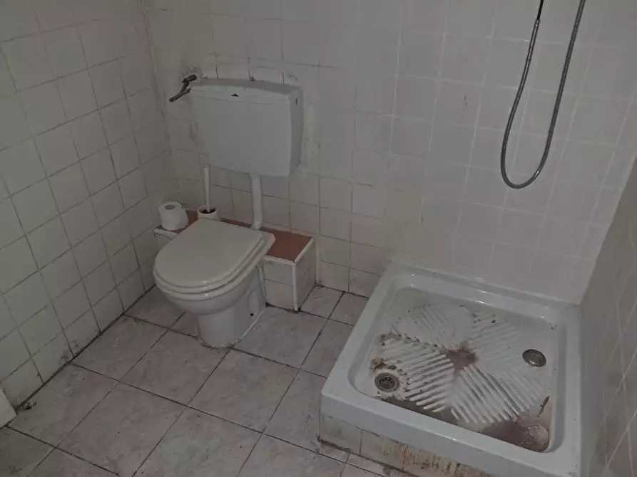 Immagine 8 di Appartamento in vendita  a Vicopisano