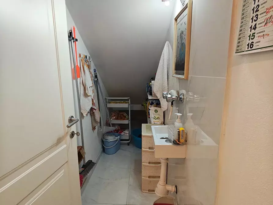 Immagine 28 di Villa in vendita  a Lucca