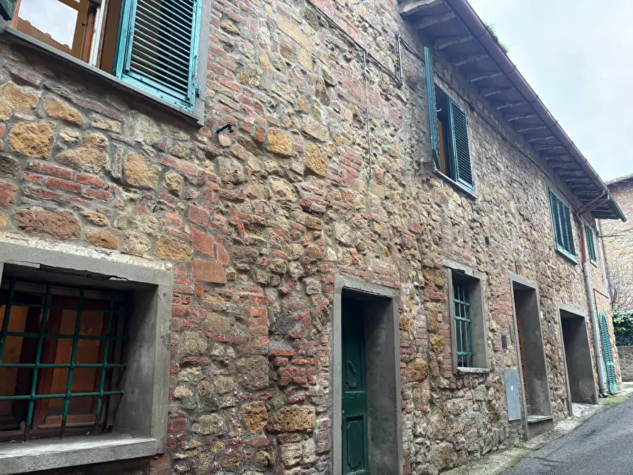 Immagine 21 di Porzione di casa in vendita  a Montaione