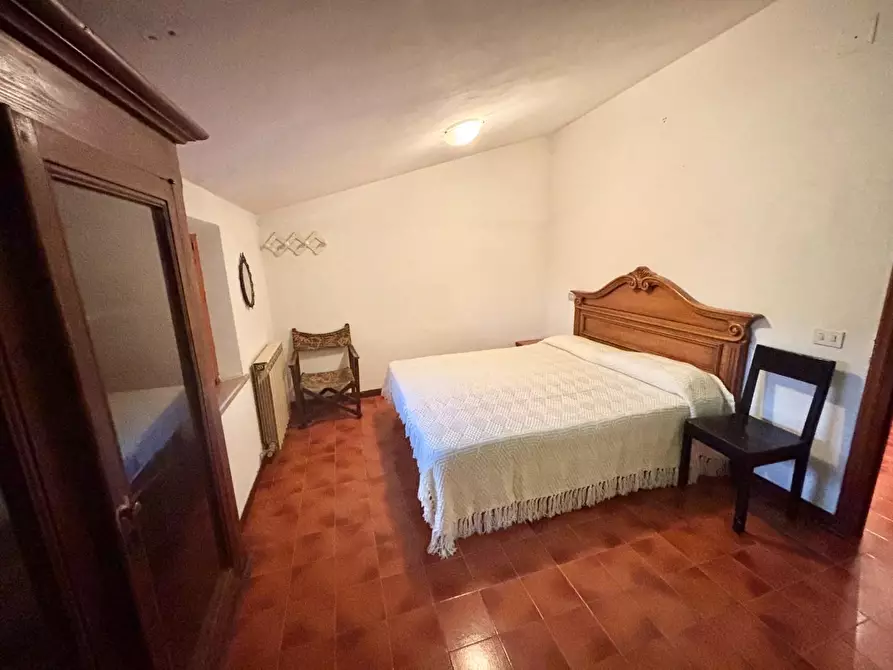 Immagine 12 di Porzione di casa in vendita  a Montaione