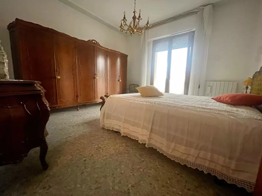 Immagine 9 di Appartamento in vendita  a Poggibonsi