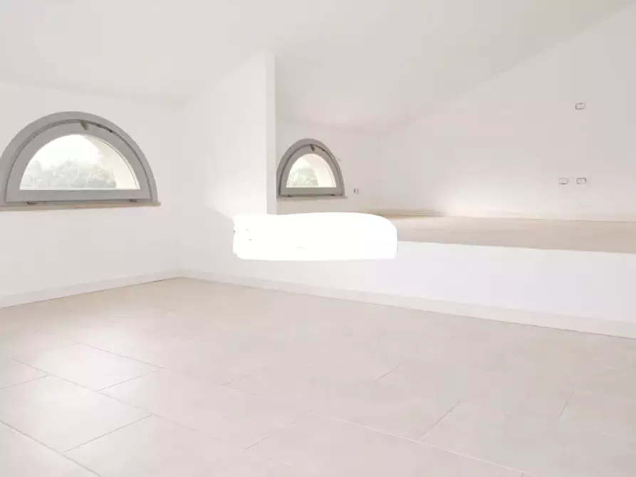 Immagine 12 di Appartamento in vendita  a Cascina