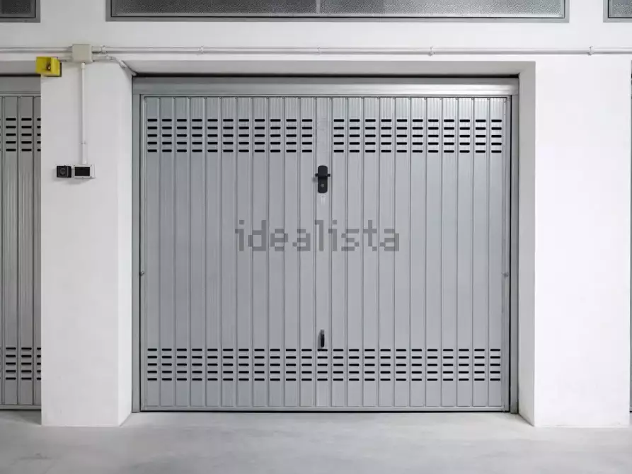 Immagine 15 di Appartamento in vendita  a Cascina