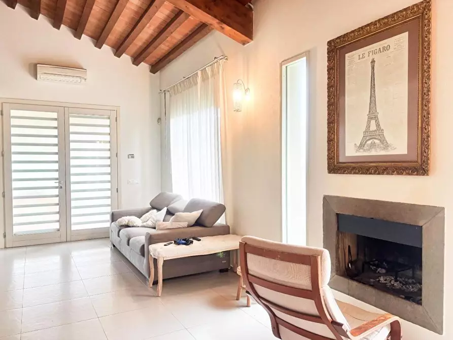 Immagine 23 di Villa in vendita  a San Miniato