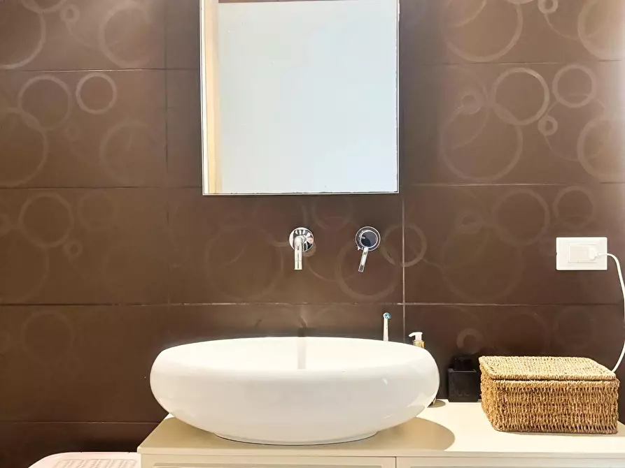 Immagine 19 di Villa in vendita  a San Miniato