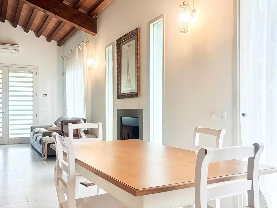 Immagine 22 di Villa in vendita  a San Miniato