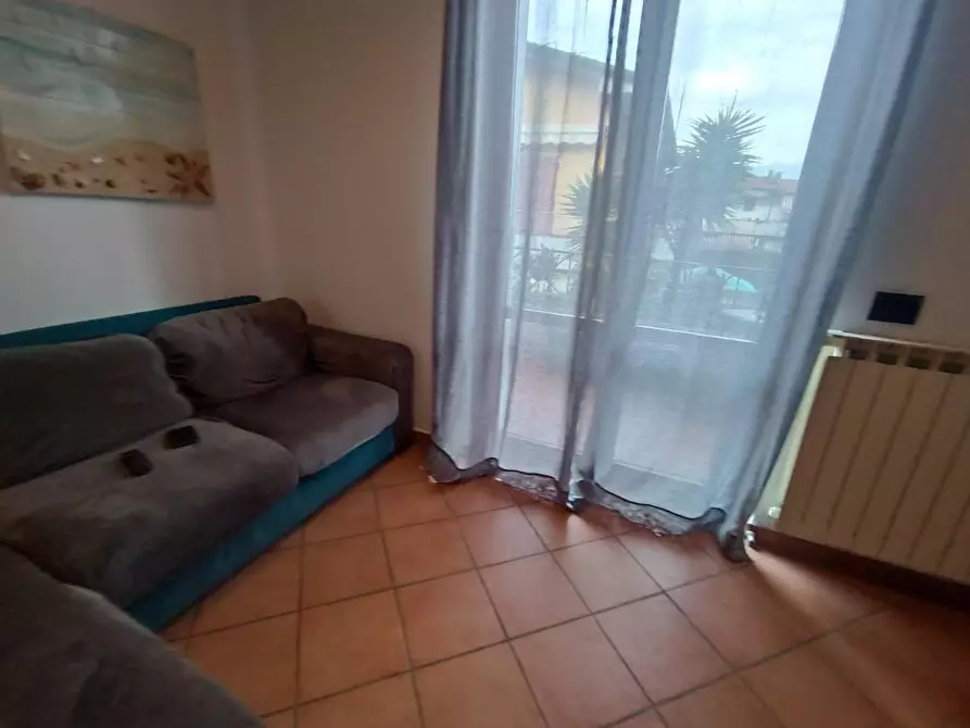 Immagine 5 di Appartamento in vendita  a Massa