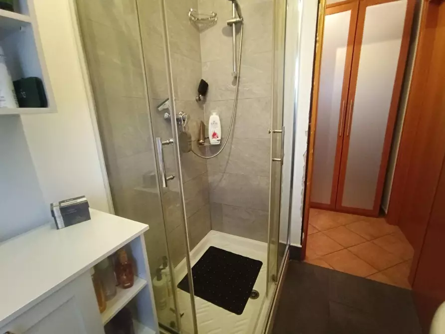 Immagine 20 di Appartamento in vendita  a Massa