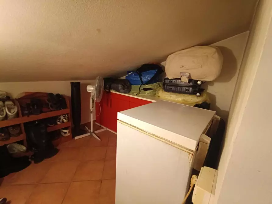 Immagine 38 di Appartamento in vendita  a Massa