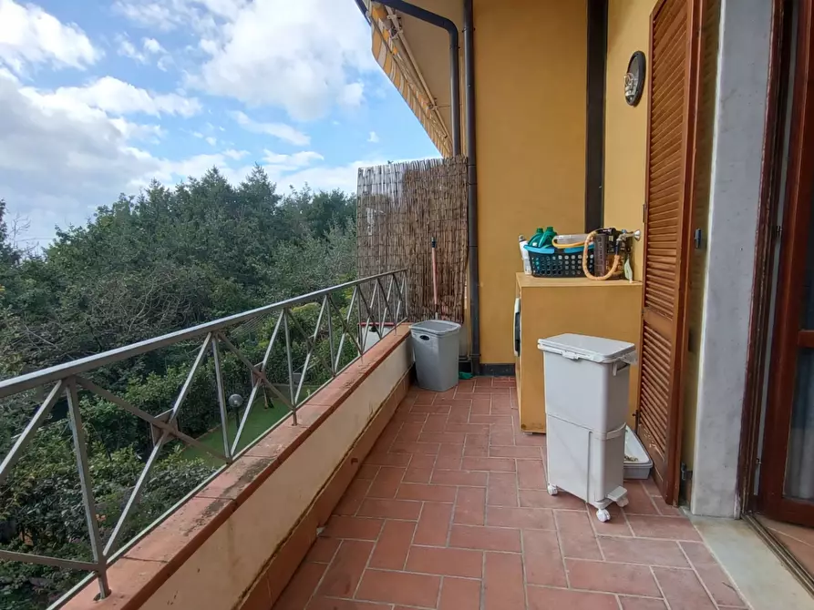 Immagine 8 di Appartamento in vendita  a Massa