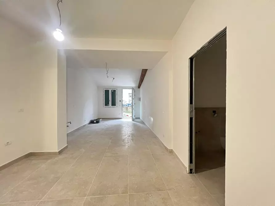 Immagine 2 di Loft/Open space in vendita  a Firenze