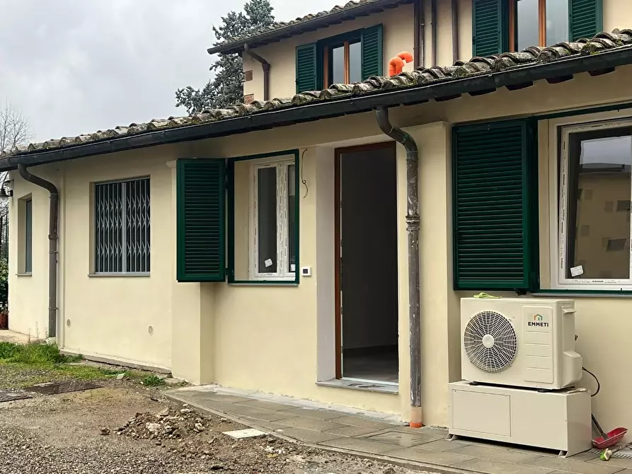 Immagine 15 di Loft/Open space in vendita  a Firenze