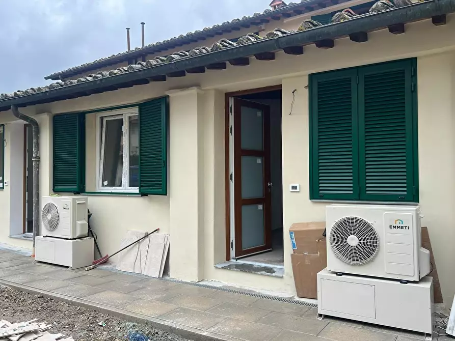 Immagine 1 di Loft/Open space in vendita  a Firenze