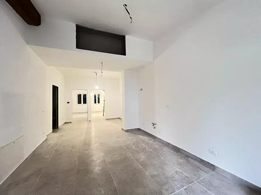 Immagine 7 di Loft/Open space in vendita  a Firenze