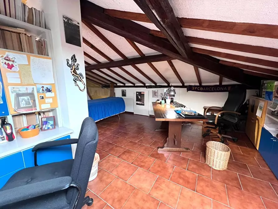 Immagine 23 di Villa in vendita  a Empoli