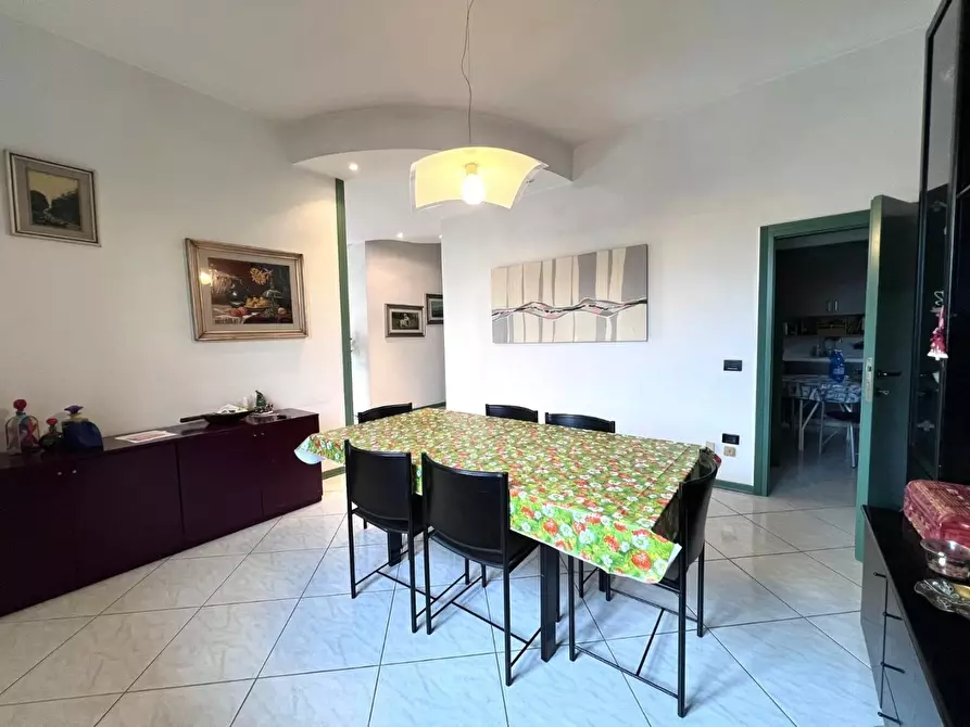 Immagine 15 di Villa in vendita  a Empoli