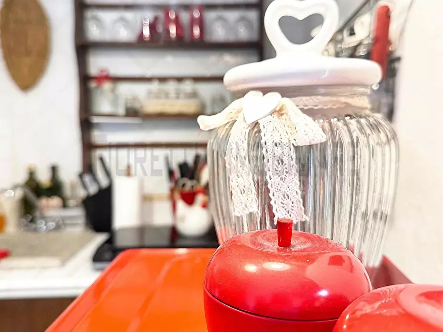 Immagine 23 di Appartamento in vendita  a Suvereto