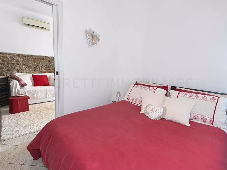 Immagine 28 di Appartamento in vendita  a Suvereto