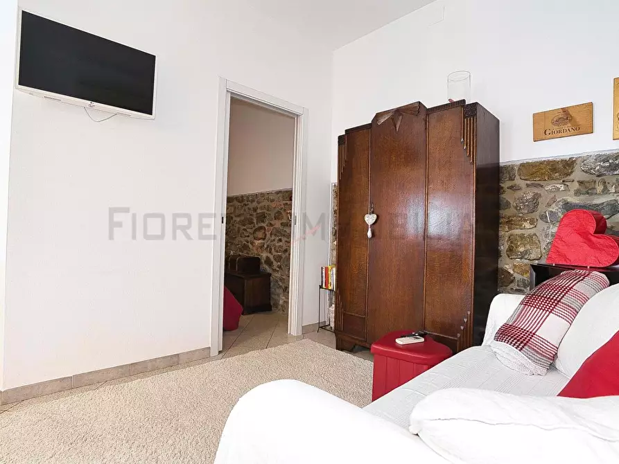 Immagine 6 di Appartamento in vendita  a Suvereto