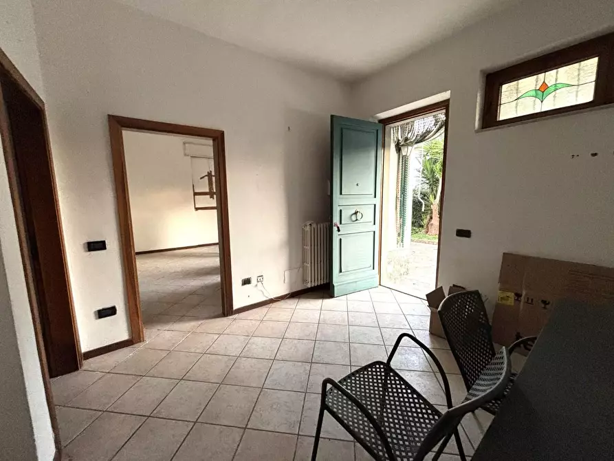 Immagine 3 di Appartamento in vendita  a Cascina