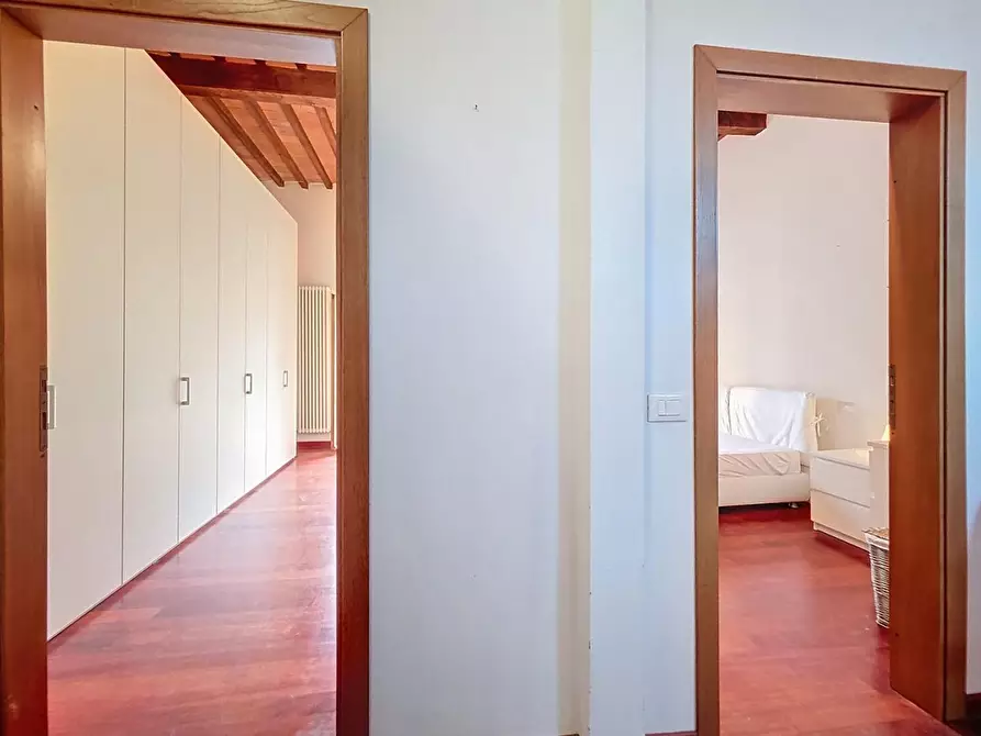 Immagine 26 di Casa semindipendente in vendita  a Pisa