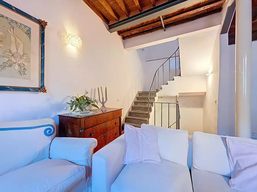 Immagine 10 di Casa semindipendente in vendita  a Pisa