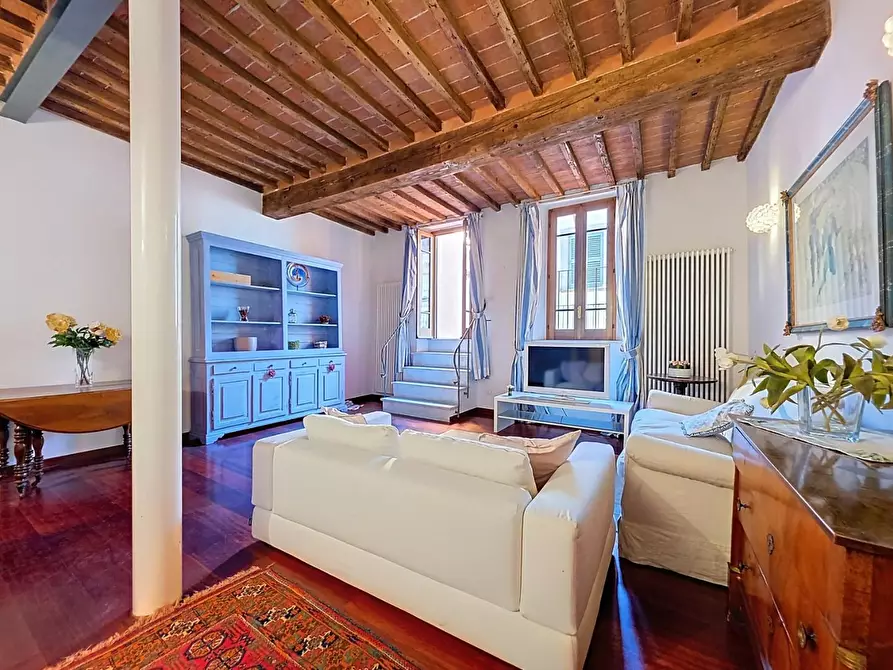 Immagine 2 di Casa semindipendente in vendita  a Pisa