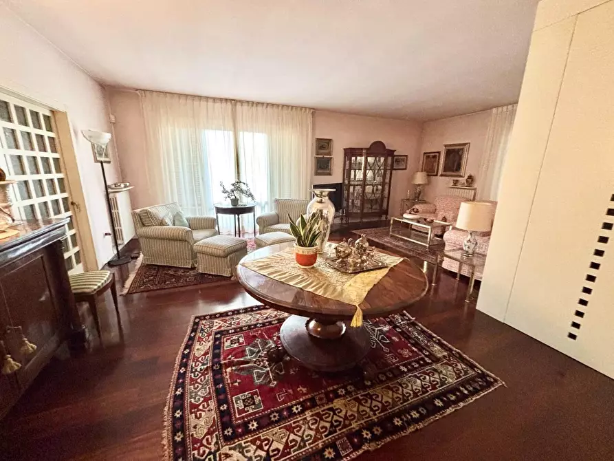 Immagine 7 di Villa in vendita  a San Miniato