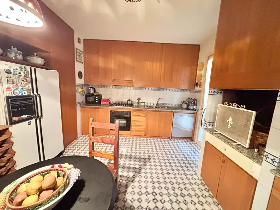 Immagine 11 di Villa in vendita  a San Miniato