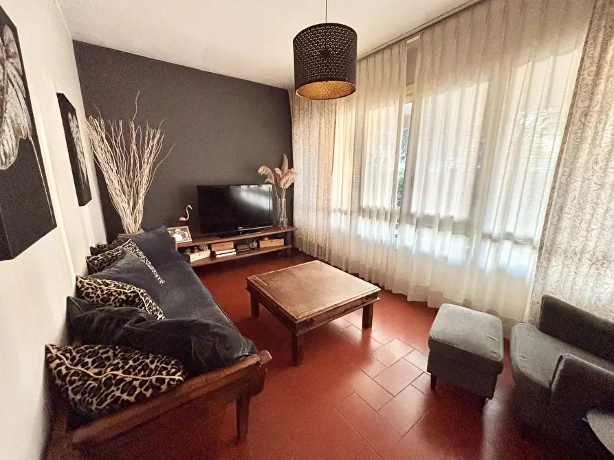 Immagine 27 di Villa in vendita  a San Miniato