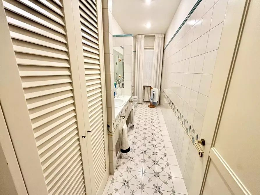 Immagine 13 di Villa in vendita  a San Miniato