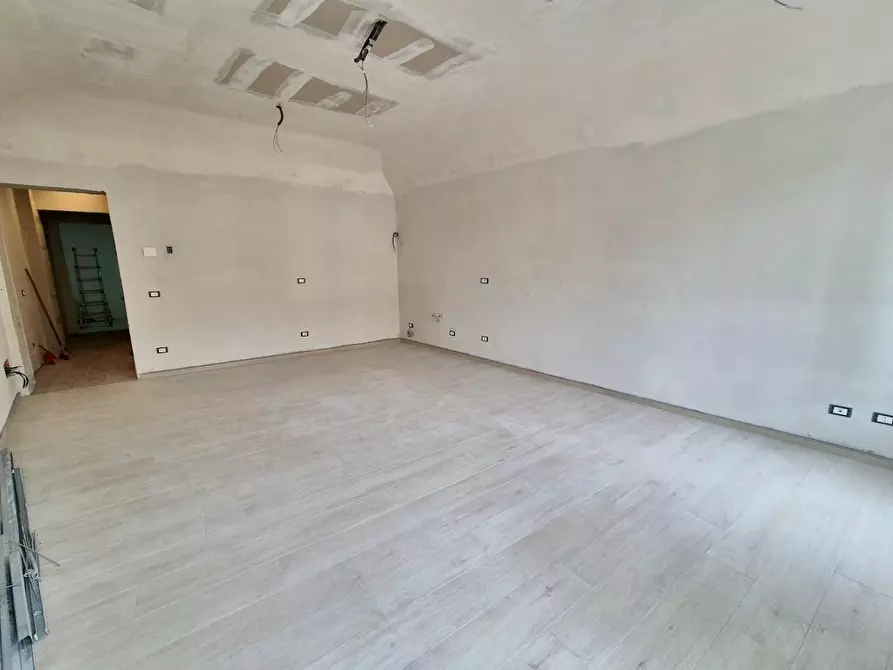 Immagine 8 di Appartamento in vendita  a Pisa