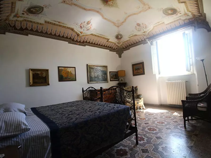 Immagine 9 di Casa colonica in vendita  a Pisa