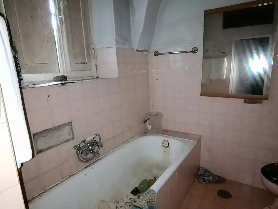 Immagine 20 di Terratetto in vendita  a Rosignano Marittimo