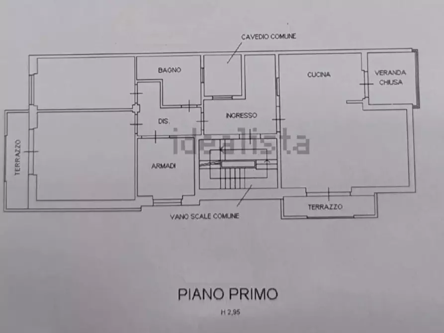 Immagine 6 di Appartamento in vendita  a Viareggio