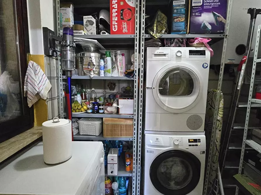 Immagine 12 di Porzione di casa in vendita  a Colle Di Val D'elsa