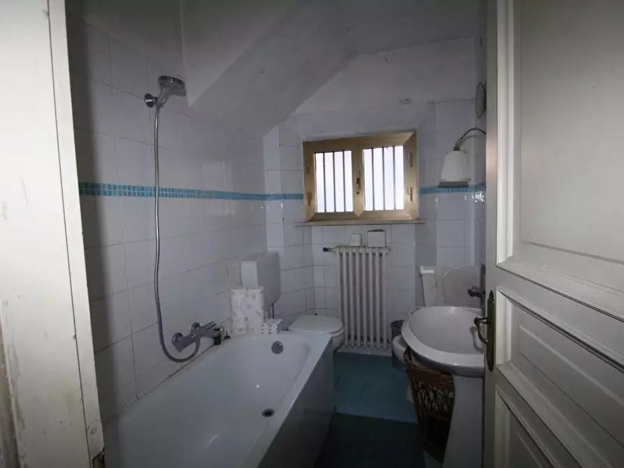 Immagine 10 di Villetta a schiera in vendita  a Pisa