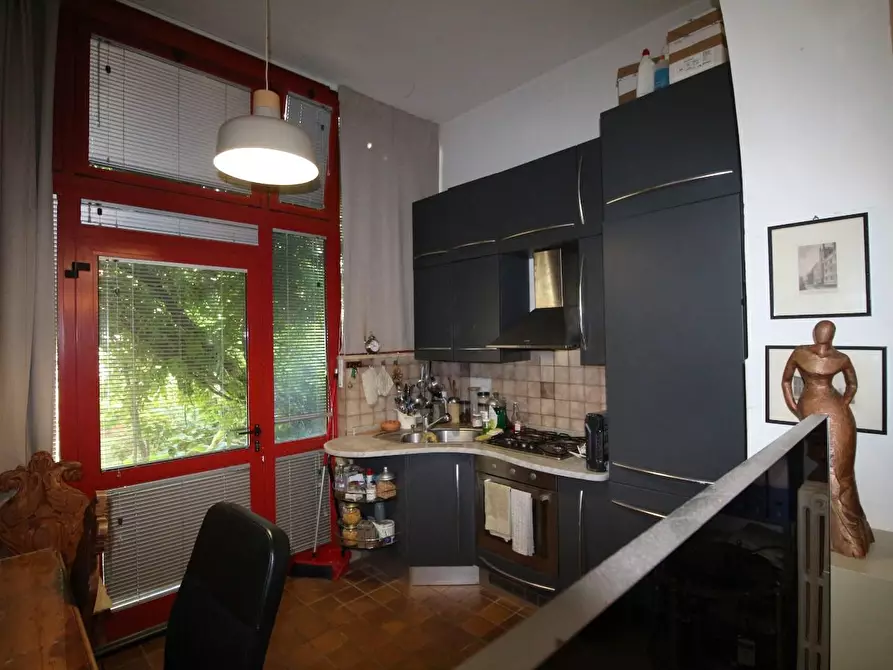 Immagine 4 di Villetta a schiera in vendita  a Pisa