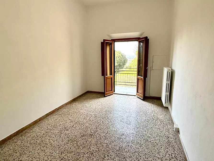 Immagine 10 di Appartamento in vendita  a Peccioli