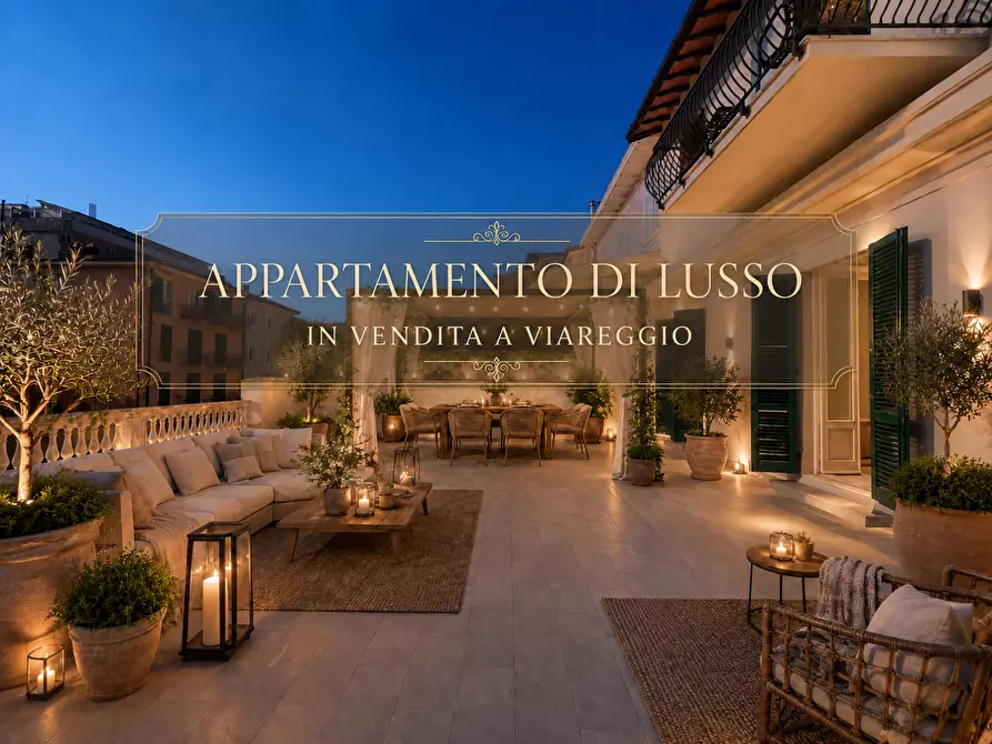 Immagine 1 di Appartamento in vendita  a Viareggio