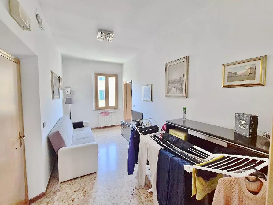 Immagine 6 di Appartamento in vendita  a Pisa