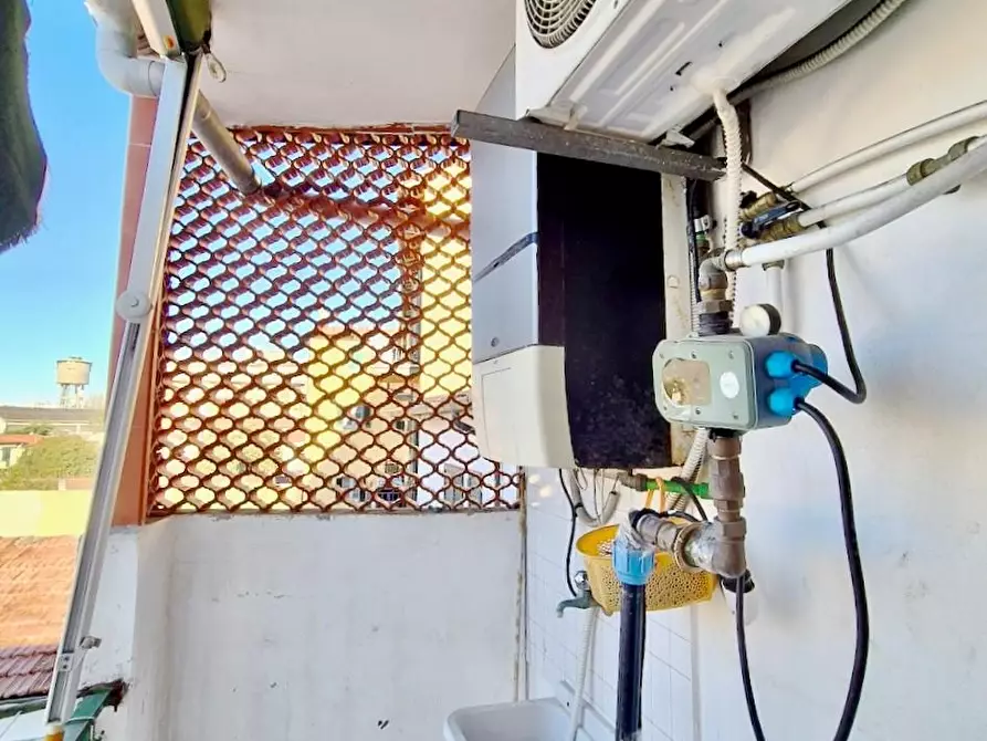 Immagine 19 di Appartamento in vendita  a Pisa