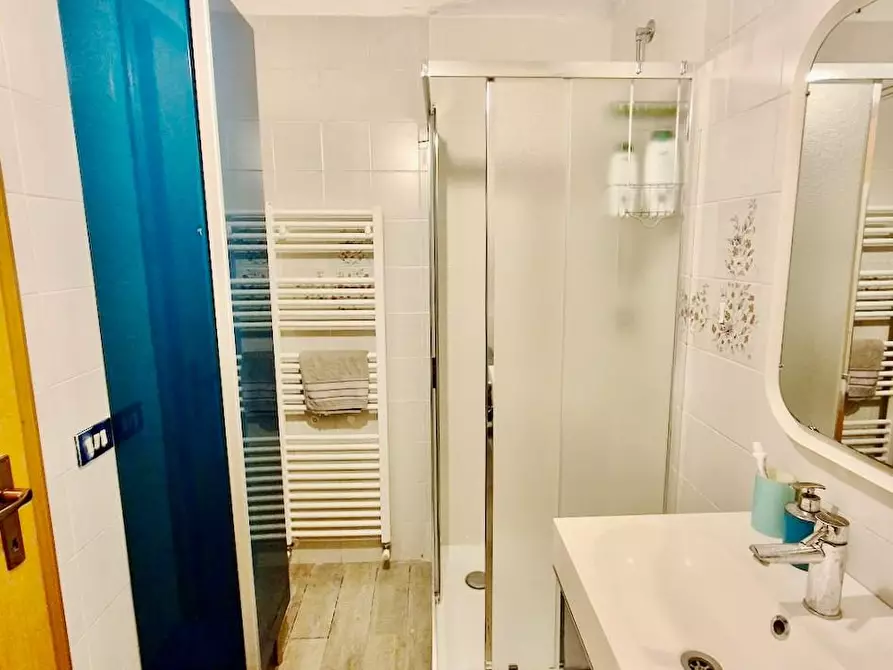 Immagine 17 di Appartamento in vendita  a Pisa