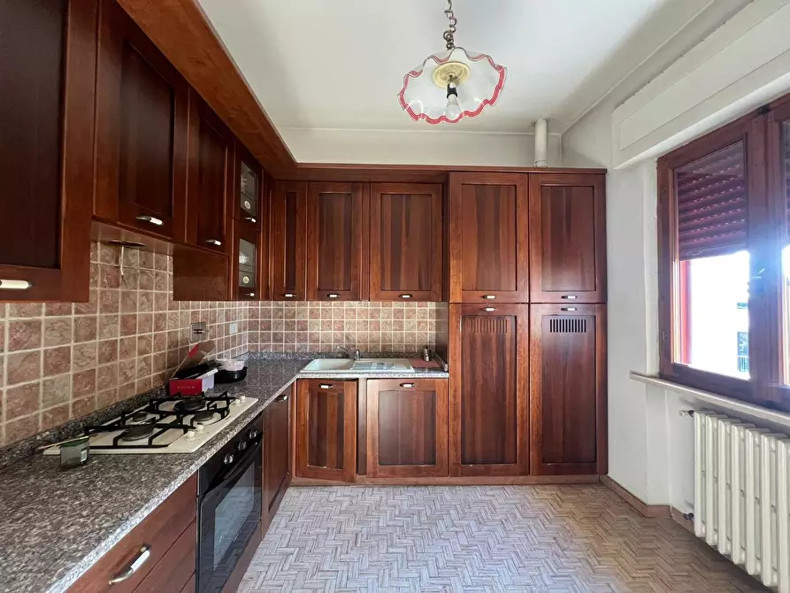 Immagine 36 di Appartamento in vendita  a Bientina