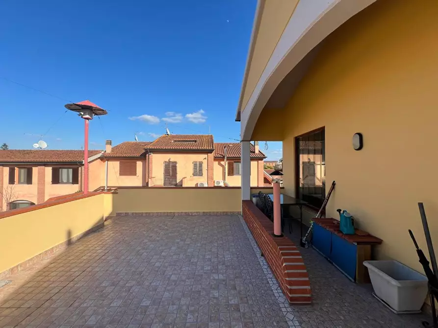 Immagine 4 di Appartamento in vendita  a Bientina