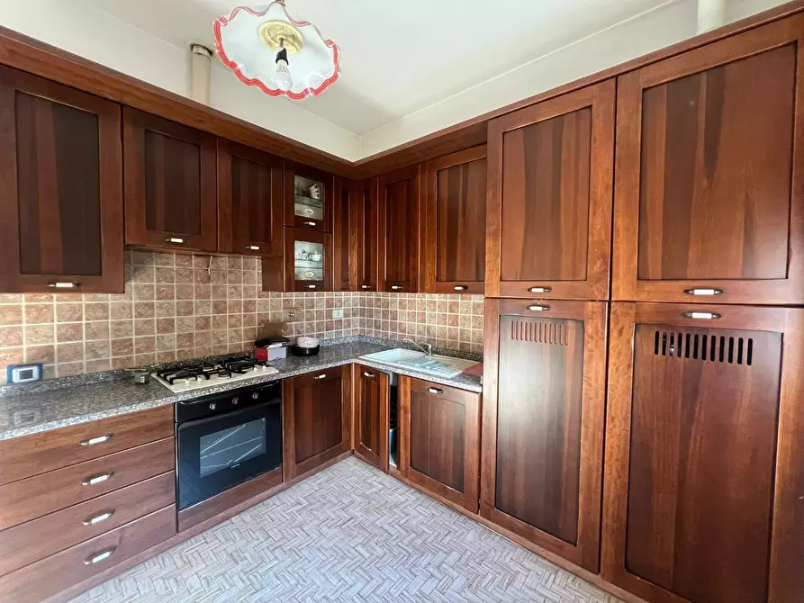 Immagine 35 di Appartamento in vendita  a Bientina