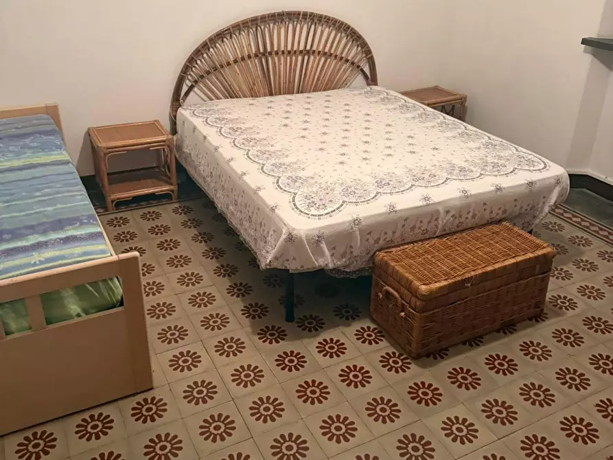 Immagine 17 di Porzione di casa in vendita  a Camaiore