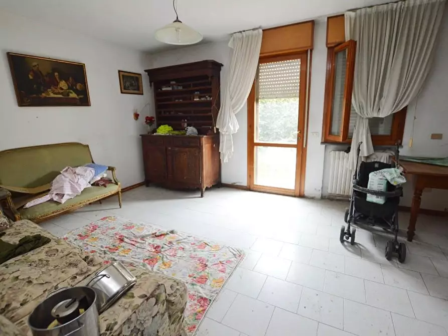 Immagine 9 di Casa bifamiliare in vendita  a Capannori