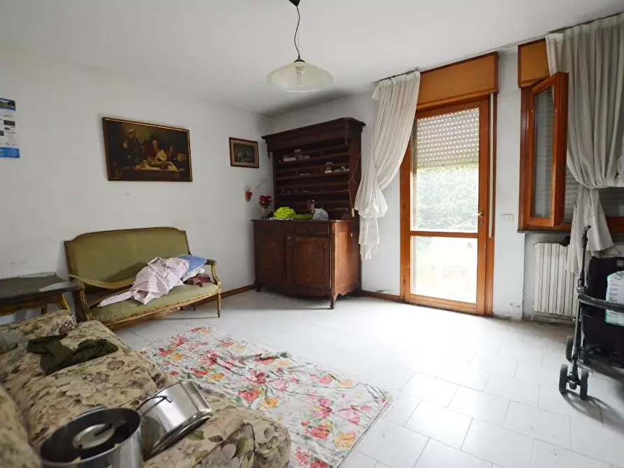 Immagine 8 di Casa bifamiliare in vendita  a Capannori