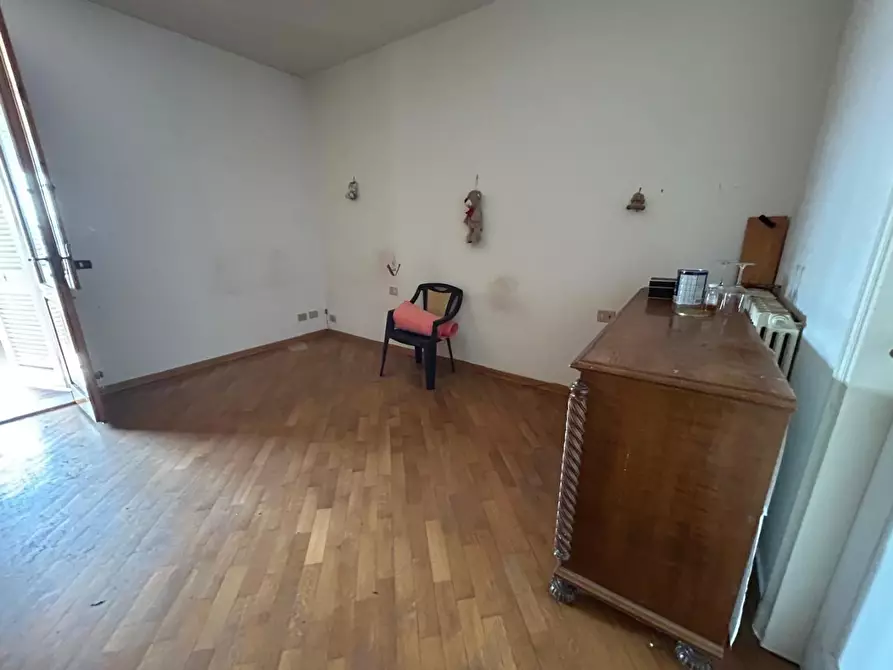 Immagine 30 di Attività artigianale in vendita  a Capraia E Limite